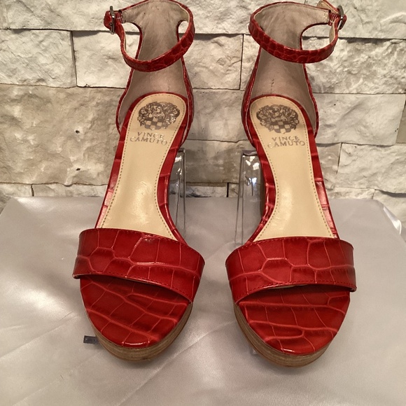 Vince Camuto Winderly ankle strap platform sandals - Picture 1 of 12